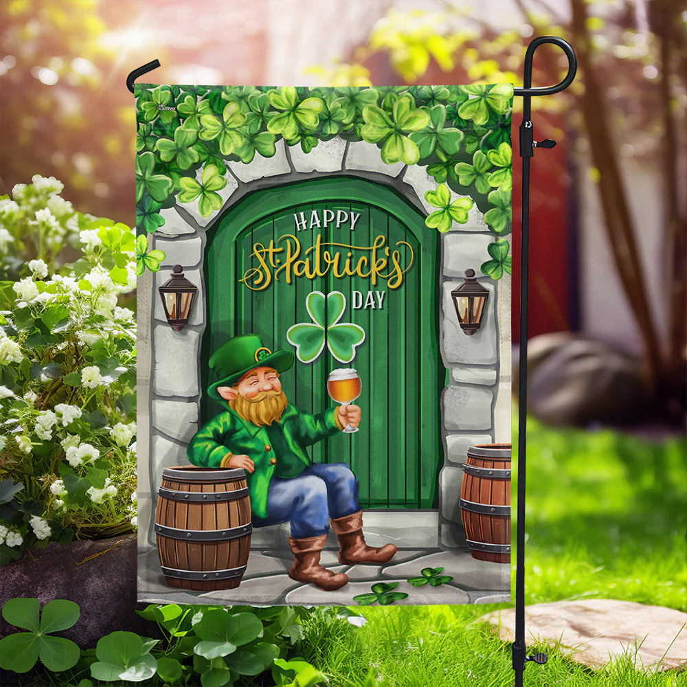 Happy St. Patrick's Day Leprechaun Irish Pub Flag